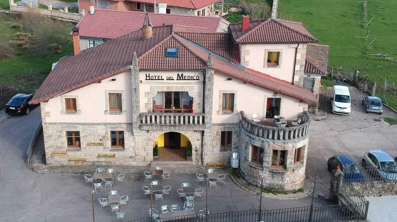 Hotel Rural Del Medico Regumiel de la Sierra Екстериор снимка