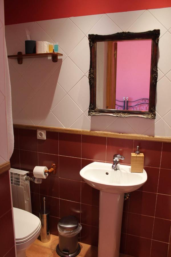 Hotel Rural Del Medico Regumiel de la Sierra Екстериор снимка