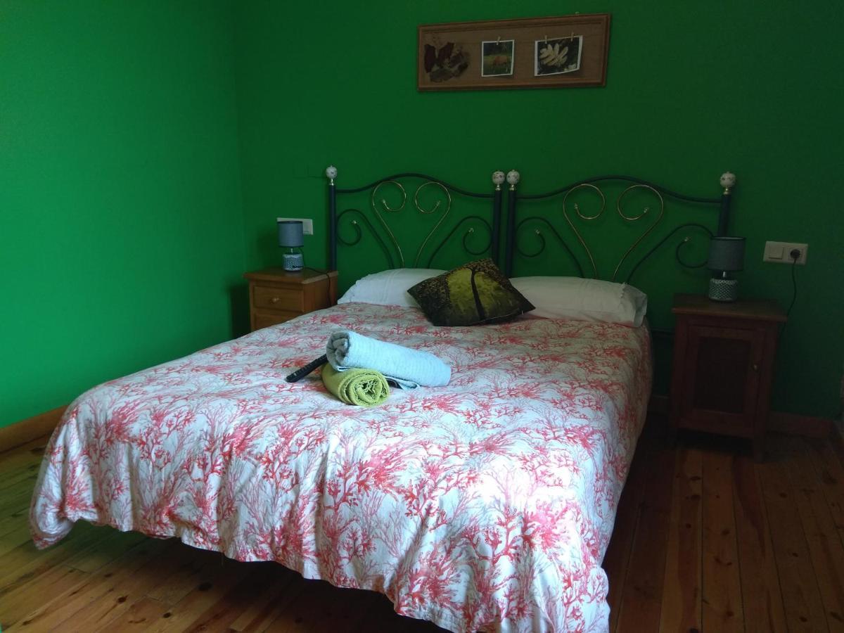 Hotel Rural Del Medico Regumiel de la Sierra Екстериор снимка