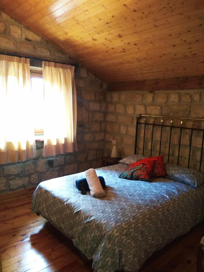Hotel Rural Del Medico Regumiel de la Sierra Екстериор снимка
