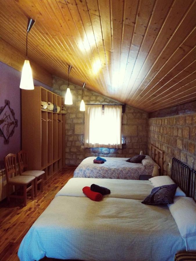 Hotel Rural Del Medico Regumiel de la Sierra Екстериор снимка